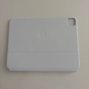 APPLE Magic Keyboard for iPad 11”